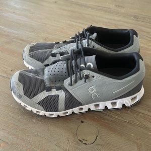 Womens Oncloud 5 sneakers